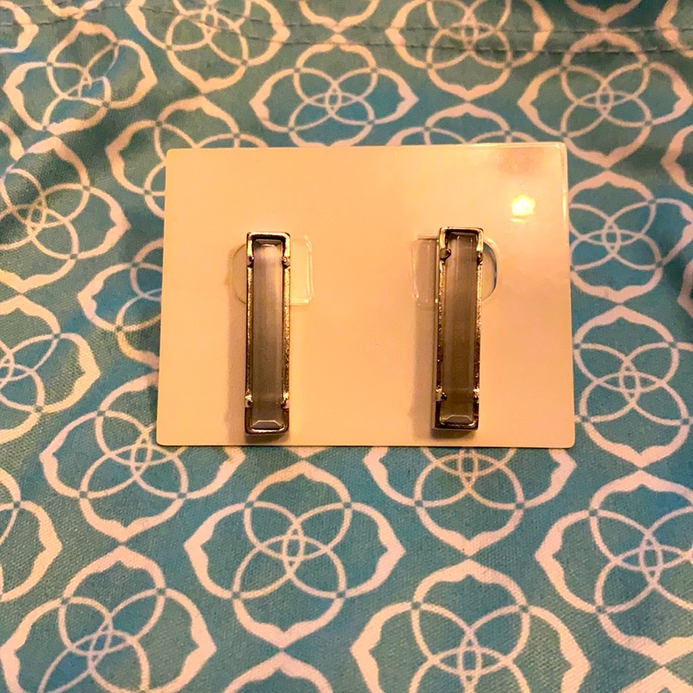 Kendra Scott silver earrings with silver stone